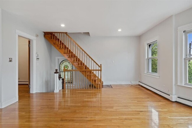 Building Photo - 240 Harrison Ave