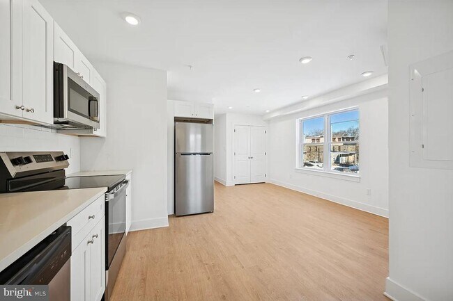 Foto del edificio - 3413 N 19th St