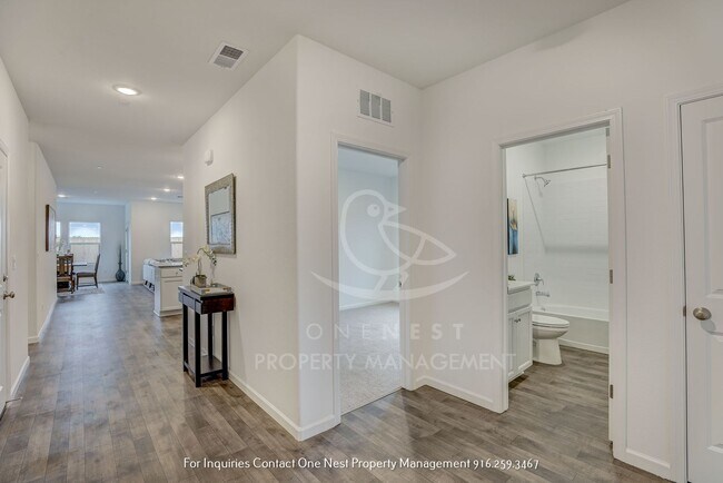 Foto del edificio - Brand New 4 bd 2 bth Solar home in desirab...