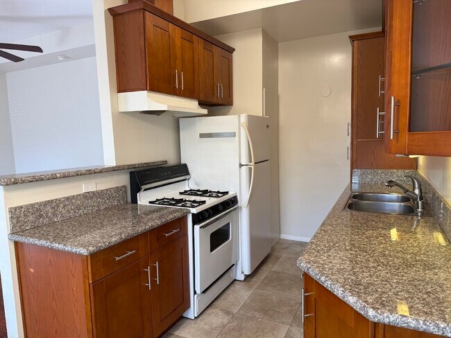 Foto del edificio - 7115 Atoll Ave