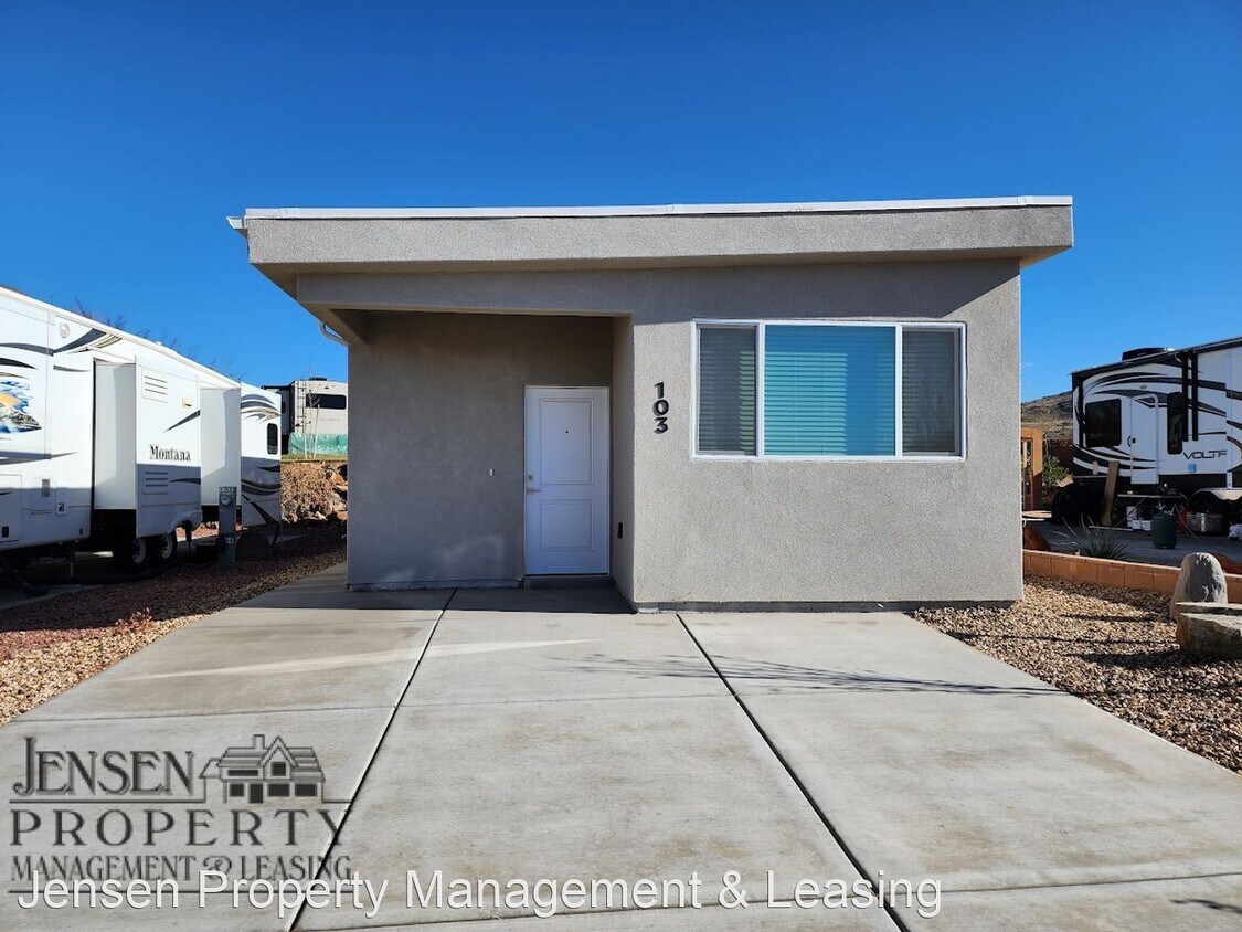 2 br, 2 bath House 103 Black Rock Road House Rental in Hurricane