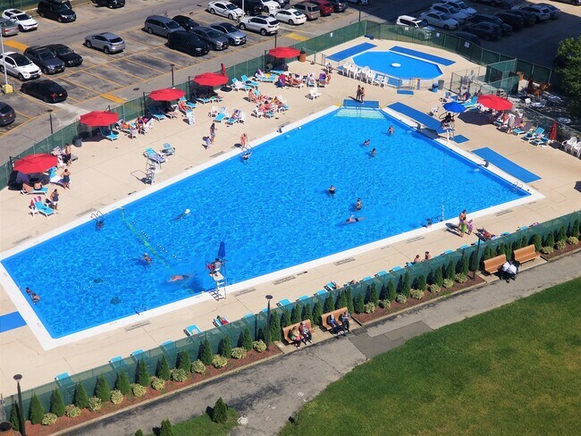 Foto del edificio - 2932 W 5th St