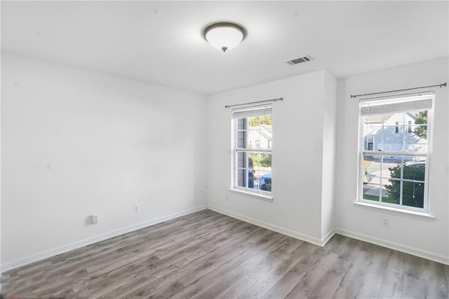 Building Photo - 1443 Wilson Manor Cir SE