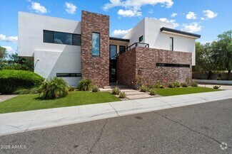 Building Photo - 4525 N 36th Way