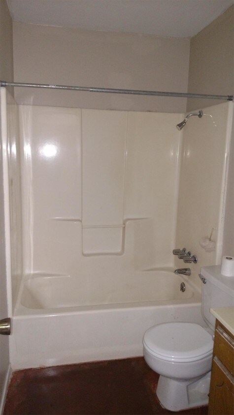 Building Photo - 14475 Dawn Ln