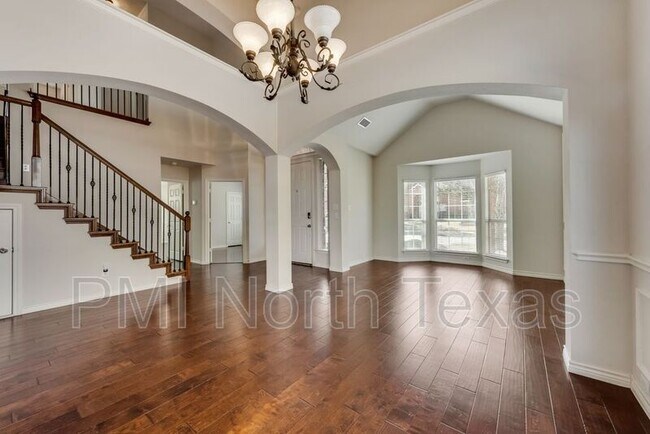 Building Photo - 13850 Dutch Hollow Dr