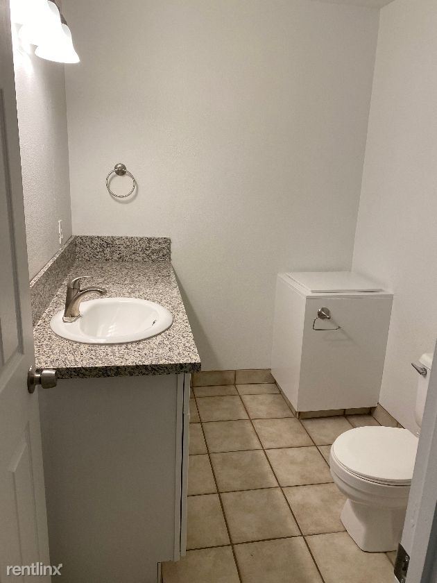 Foto del edificio - 3 br, 2 bath House - 6018 N Marty Ave