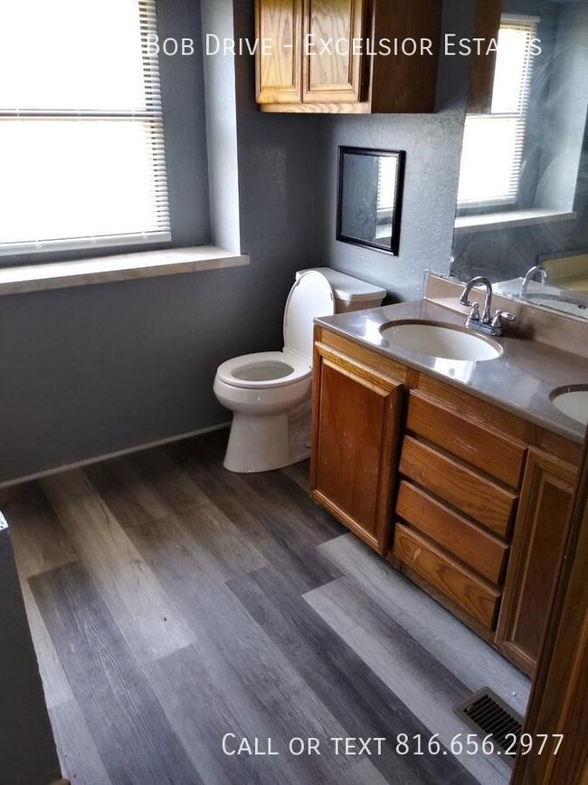 Building Photo - Mobile Home For Rent