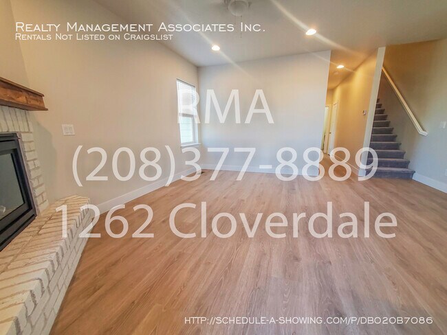 Building Photo - 1262 S Cloverdale Rd