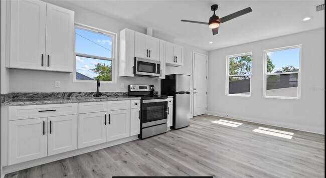 Foto del edificio - 3835 2nd Ave N
