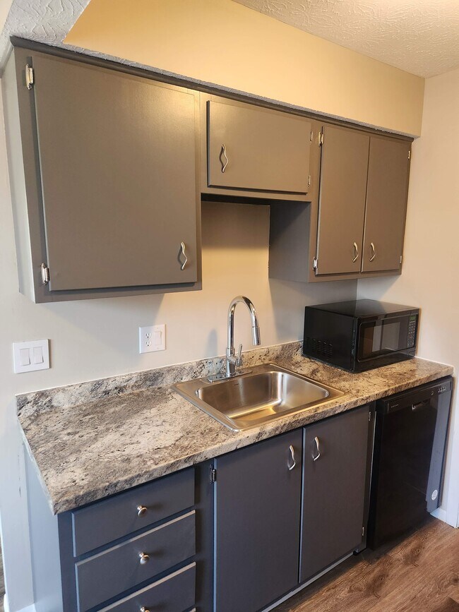 Cocina - 3196 Chateau Morse Ct