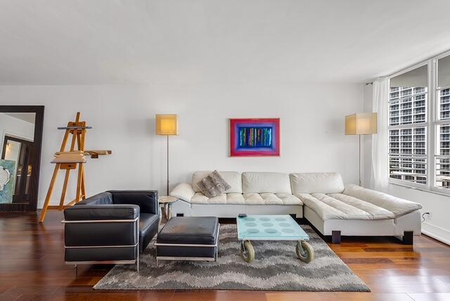Building Photo - 2851 S Ocean Blvd