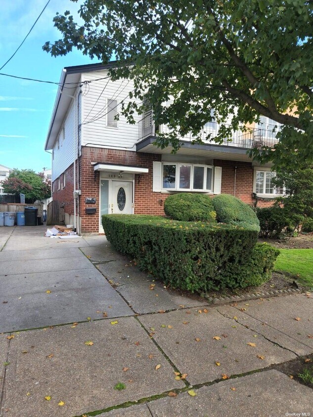 Primary Photo - 149-37 81st St