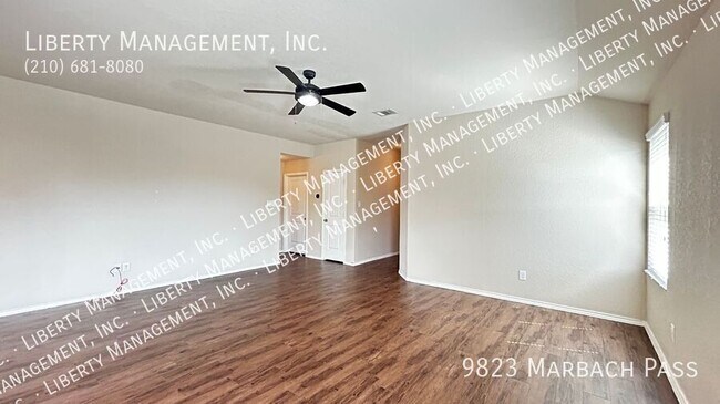 Foto del edificio - 9823 Marbach Pass