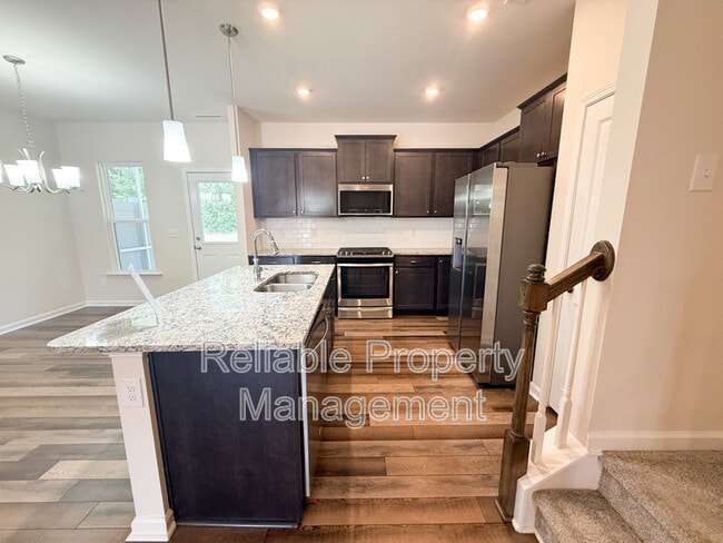 Building Photo - 261 White Oak Ridge Dr