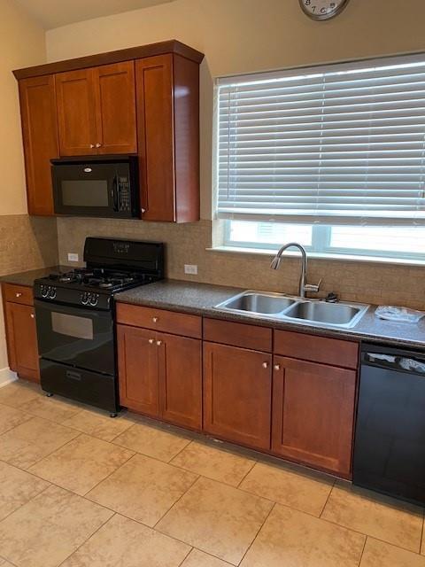 Foto del edificio - 1601 Miriam Ave