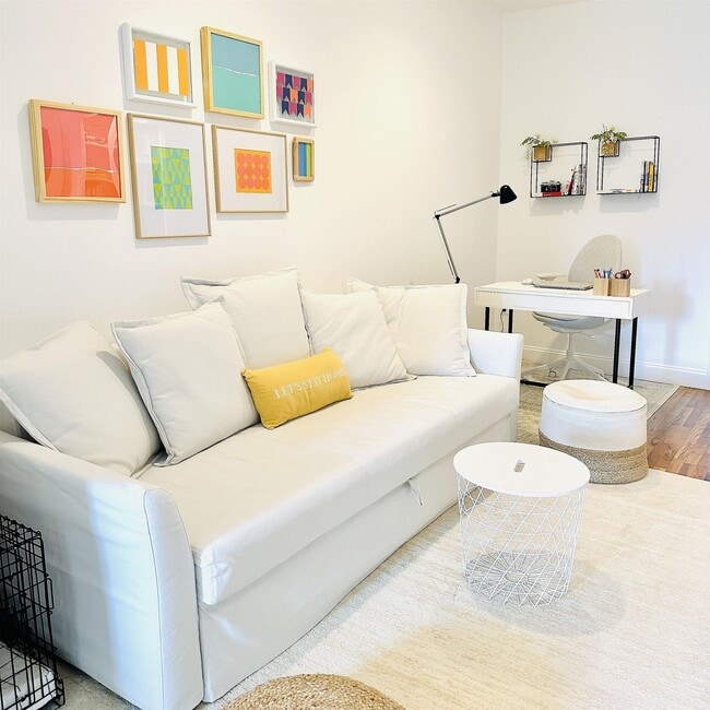 Building Photo - 214 Jefferson St