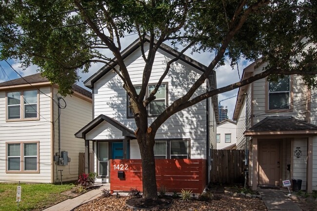 Building Photo - 1422 Ruthven St