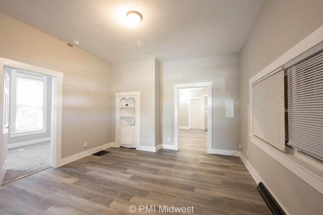 Photo - "Spacious 4-Bedroom Haven in Indianapolis ... Apartment