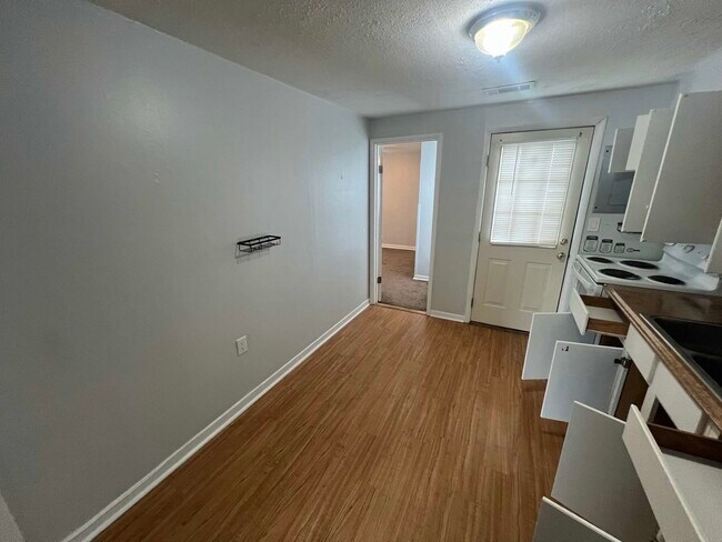 Foto del edificio - 609-611 Jefferson St