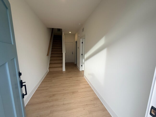 Foto del edificio - 15375 Sunray Aly