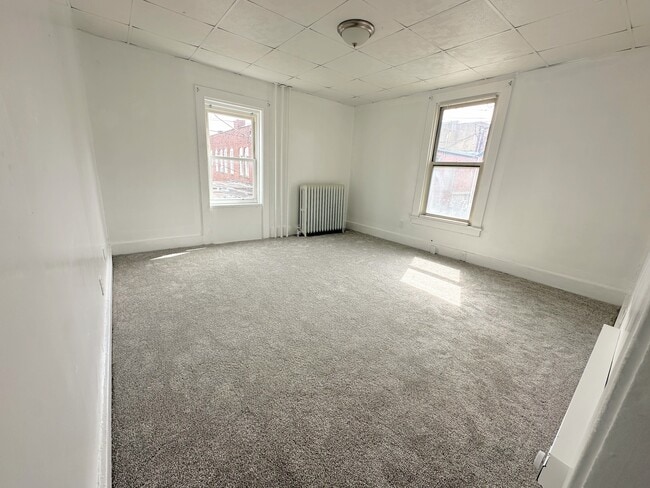 Building Photo - 121 McKinley Ave