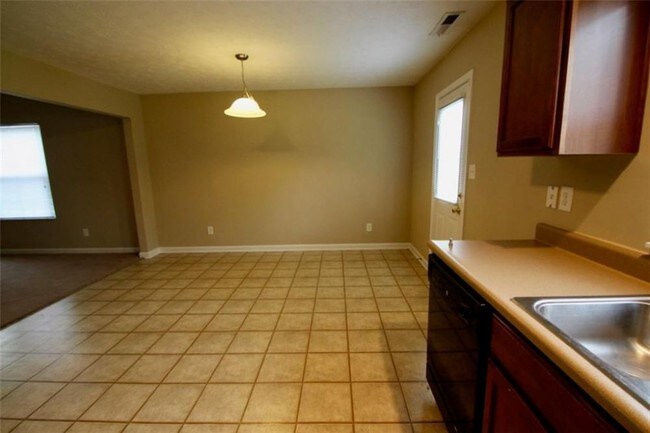 Building Photo - 6517 Caressa Way