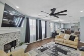 Foto principal - 2136 Dayton Ln