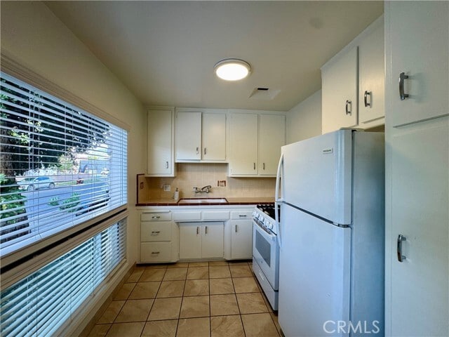 Building Photo - 122 Croft Ave