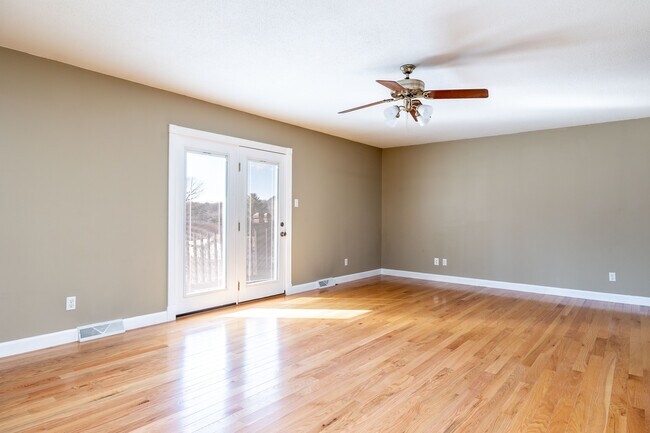 Foto del edificio - 908 Dartford Rd