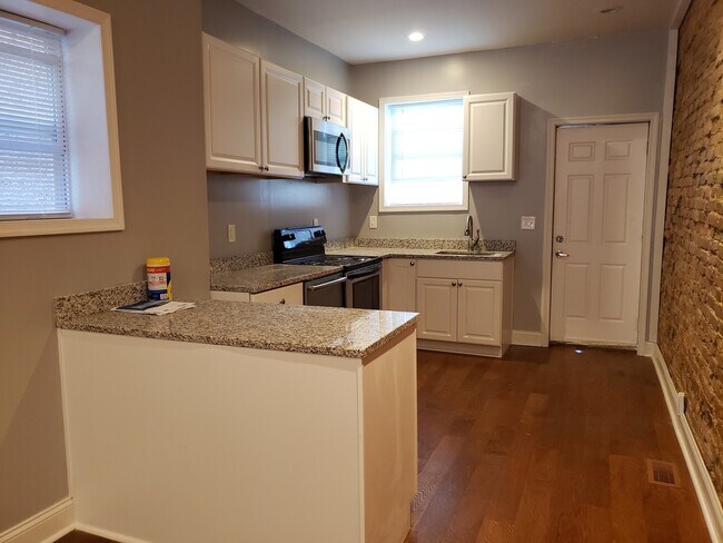 Building Photo - Awesome  2BD/1.5BA Charles Village Home w ...