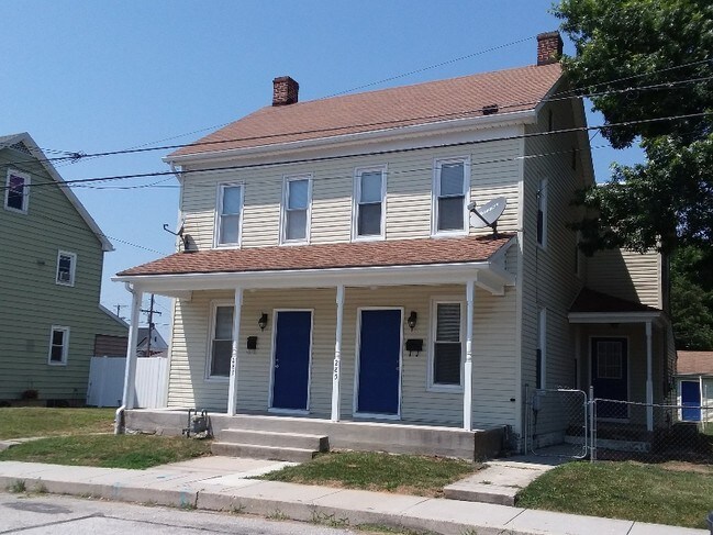 Building Photo - 287 South St