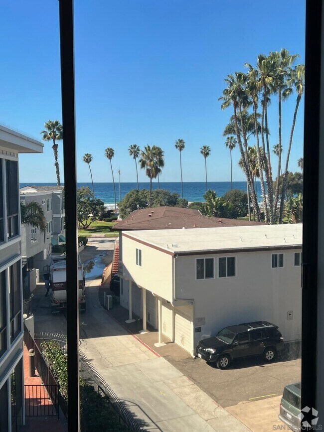 La Jolla del Norte Apartments for Rent with Parking La Jolla, CA 11
