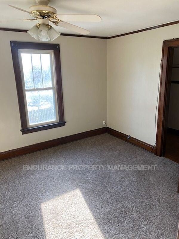 Building Photo - 6276 Collegevue Pl
