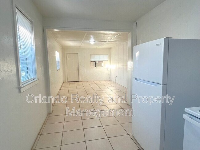 Foto del edificio - 1337 Winnifred St