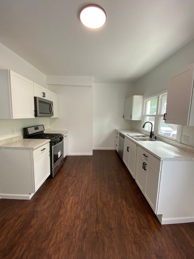 Foto del edificio - 924 Excelsior St