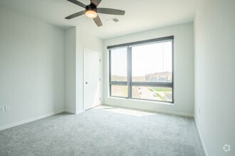 1BR, 1BA -795SF - Two Points Crossing