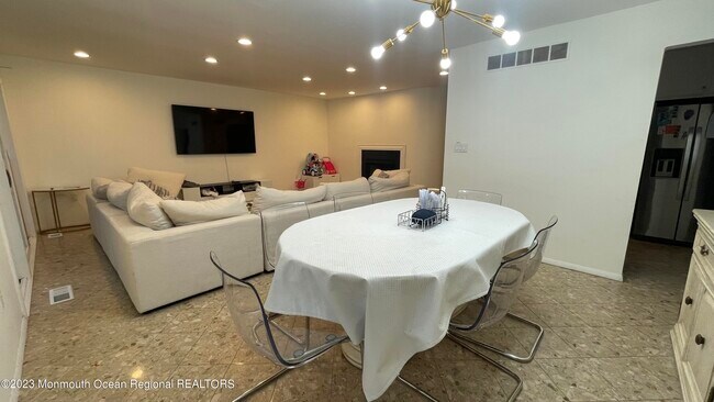 Foto del edificio - 700 Ocean Ave
