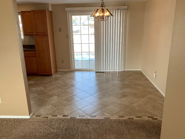 Foto del edificio - 2341 Farisita Dr