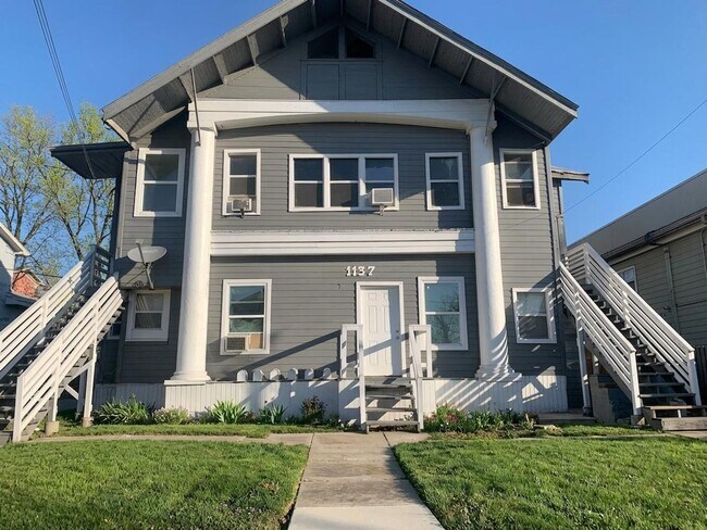 Foto del edificio - Downstairs 1BD/1BA Near San Antonio College – Easy Access, Central Location!
