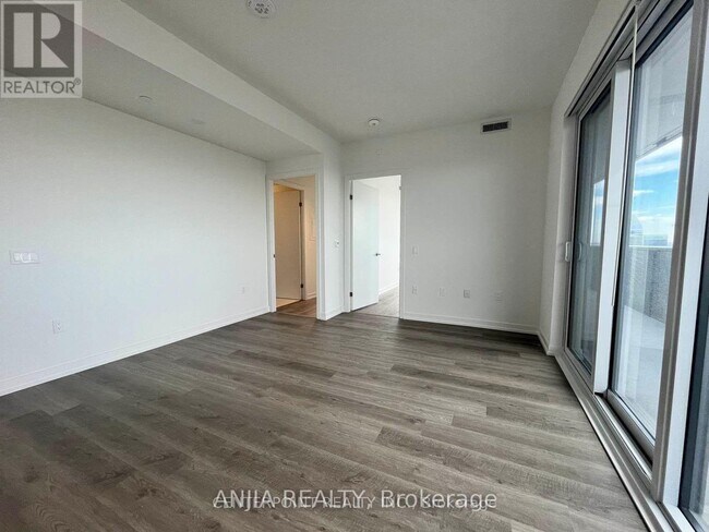 Photo du bâtiment - 55 Cooper St