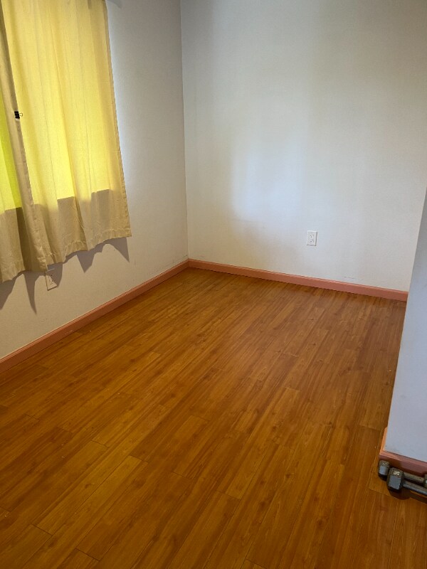 Foto del edificio - 87-182-182 Holopono St