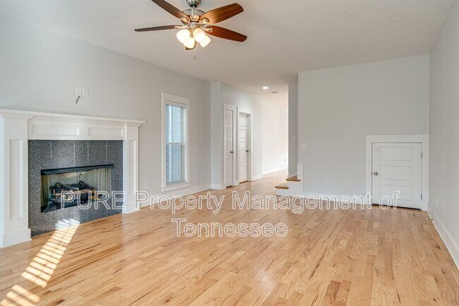 Building Photo - 1511F Ann St