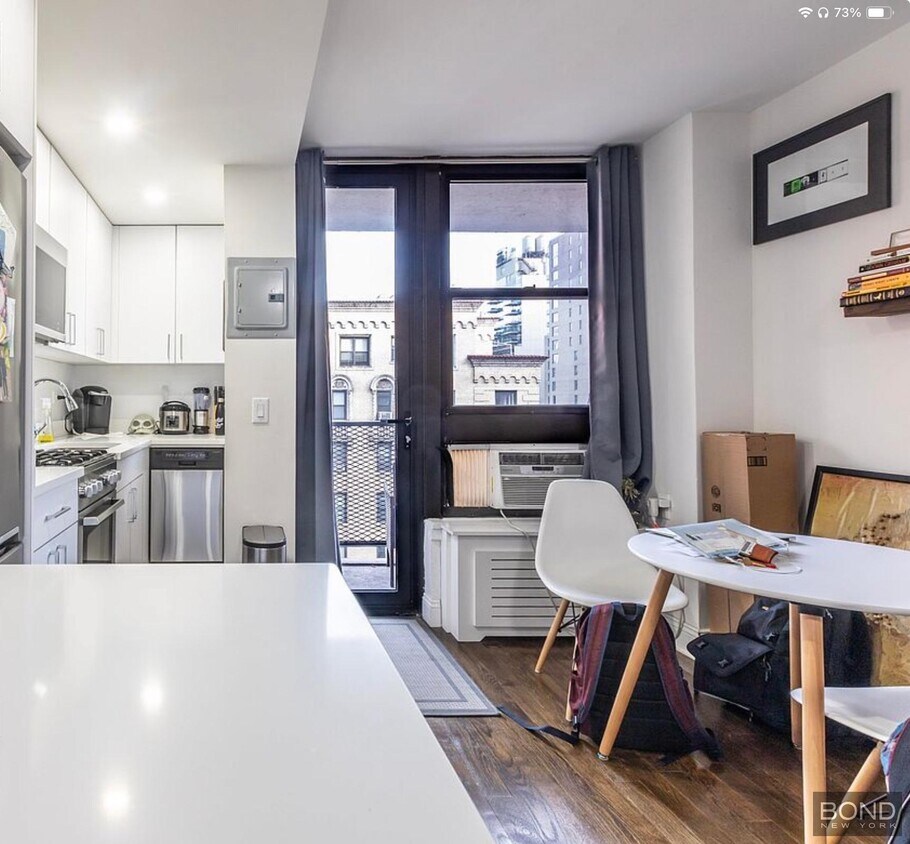 Foto principal - 165 E 35th St