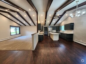 Building Photo - 908 S 48th Ave