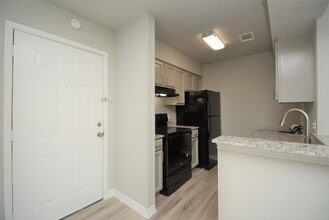 Building Photo - 13151 Walden Rd