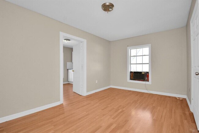 Foto del edificio - 7431 Avenue L