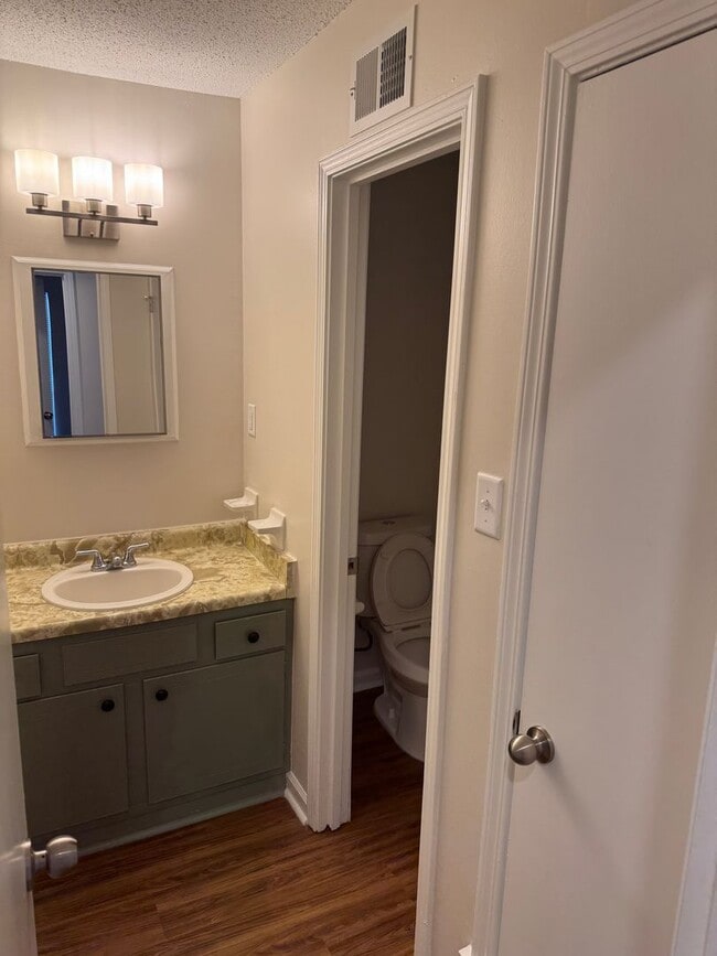 Building Photo - 6298 Raible Dr