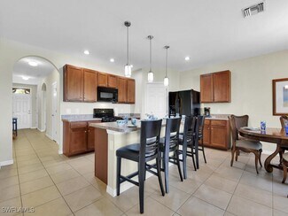 Building Photo - 3446 Acapulco Cir