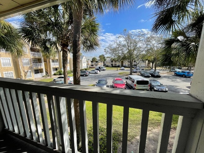Foto del edificio - METRO WEST 2 BEDROOM 2 BATH CONDO FOR RENT...